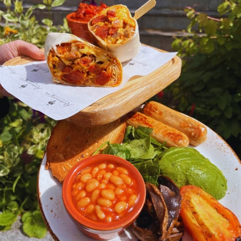 366379599 679626944204366 4321358888037601270 n 768x768